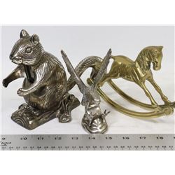 NUT CRACKER (GODINGER) AND 2 METAL