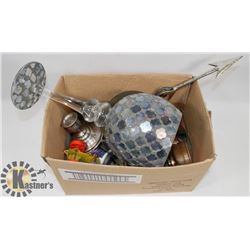 SMALL ASSORTED BOX OF ANTIQUES.