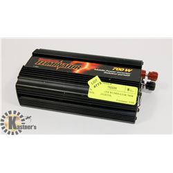 MOTORMASTER ELIMINATOR 700W POWER INVERTER,