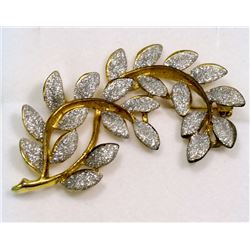 VINTAGE GOLD TONED & BRIGHT METALLIC LEAF BROOCH