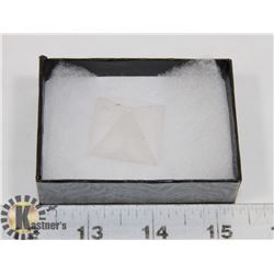 QUARTZ PYRAMID