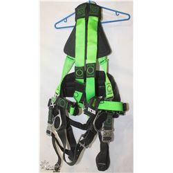 MILLER REVOLUTION FULL BODY SAFETY HARNESS