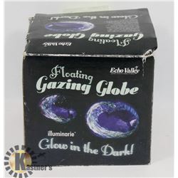 FLOATING, GAZING, GLOW IN THE DARK GLOBE
