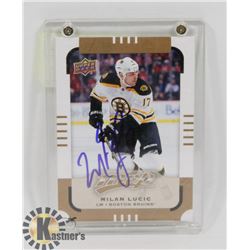 MILAN LUCIC SIGNED BOSTON BRUINS CARD.