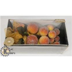 NEW IN BOX LIFE&HOME GLASS CHRISTMAS TABLE