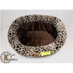 NEW SNOW LEOPARD THEMED FUZZY CAT BED