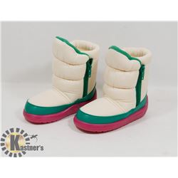 NEW GIRLS RAOUL PINK/GREEN/WHITE SIZE 6.5/24 KIDS