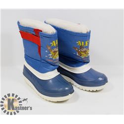 UNUSED PAIR OF "ALF" ALIEN LIFE FORM SIZE 12 BOYS