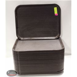 LOT OF 39 PLASTIC CAFETERIA / EATERY FOOD TRAYS