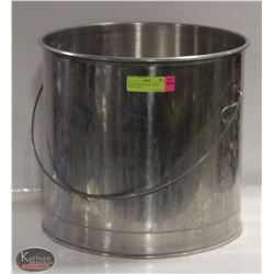 STAINLESS STEEL PAIL WITH HANDLE 30L