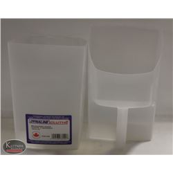 LOT OF TWO 104OZ/3L PLASTIC MEASURING SCOOP