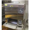 Image 1 : ROUNDUP VERTICAL CONTACT TOASTER