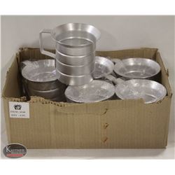 6 NEW 3/8L BAKER'S MEASURING SCOOPS