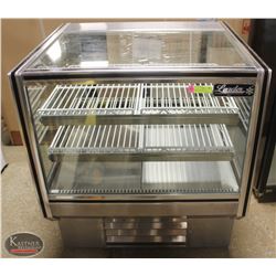 LEADER 3' COMMERCIAL REFRIGERATED DISPLAY CASE