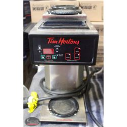 NEWCO ENTERPRISES INC. COMMERCIAL COFFEE MAKER W/