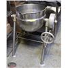 Image 1 : HUBBERT M#: TK-2 STANDING HOT WATER TILTING KETTLE