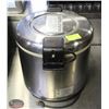 Image 1 : ZOJIRUSHI COMMERCIAL ELECTRIC RICE COOKER-77W
