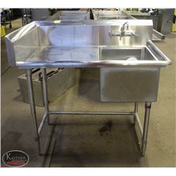 STAINLESS STEEL SINGLE-WELL CORNER SINK W/ FAUCET