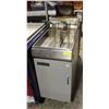 Image 1 : FRYMASTER DUAL-BASKET COMMERCIAL DEEP FRYER