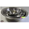 Image 1 : LOT OF 7 STAINLESS STEEL MIXING BOWLS IN VARIOUS