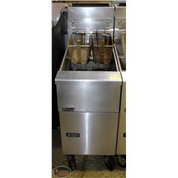 PITCO 40 LB DUAL BASKET DEEP FRYER MODEL SG14