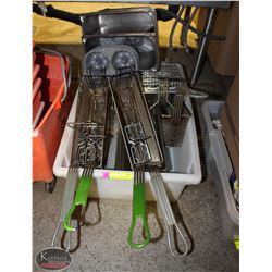 TOTE W/ 6 VARIOUS DEEP-FRYER BASKETS & PANS