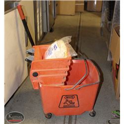 COMMERCIAL MOP BUCKET W/ WRINGER