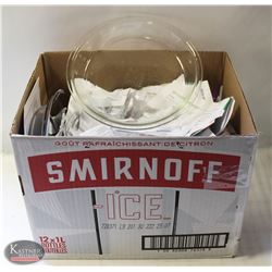 BOX W/ CLEAR GLASS PIE PLATES