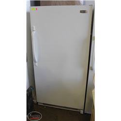 FRIGIDAIRE SINGLE-DOOR FRIDGE M#:FRU17G4JW19