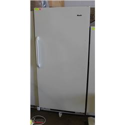 WOODS UPRIGHT SINGLE-DOOR FRIDGE M#: R17NAB