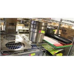 4 DELI-DISPLAY TRAYS W/ 3 PLASTIC CUTTING BOARDS &