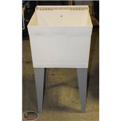 LAUNDRY TUB SINK WITH LEGS - 20" x 24"