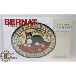 SEALED BERNAT LATCH HOOK KIT 36"X30" COUNTRY CAT.