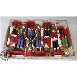 FLAT OF ASSORTED CANADA THEMED CHRISTMAS NUT