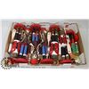 Image 1 : FLAT OF ASSORTED CANADA THEMED CHRISTMAS NUT