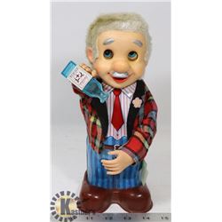 VINTAGE BATTERY POWERED BARTENDER.