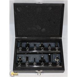 BOX OF MAXIMUM ROUTER BITS