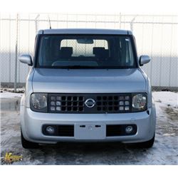 2002 NISSAN CUBE E