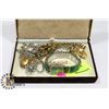 Image 1 : BOX OF ASSORTED JEWELLERY