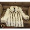 Image 1 : ESTATE AUTHENTIC FOX FUR JACKET - SIZE M -