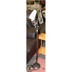 METAL FLOOR STANDING READING LAMP.