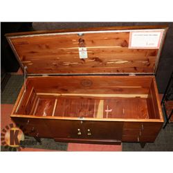 LANE CEDAR LINED CHEST, 42"X16"X21".