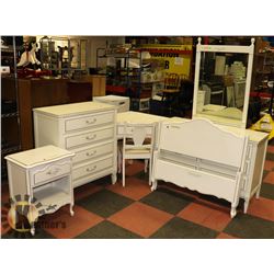 7PC VINTAGE FRENCH PROVINCIAL GIRLS BEDROOM SET
