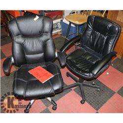 LOT OF 2 LEATHER OFFICE CHAIRS - STORE DISPLAY.