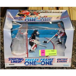 GRETZKY FREEZE FRAME ACTION FIGURE SET ON CHOICE