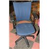 Image 1 : BLUE FABRIC HYDRAULIC LIFT OFFICE CHAIR