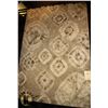 Image 1 : 75) BOTERO 64242 2595, 7X10 MODERN RUG,