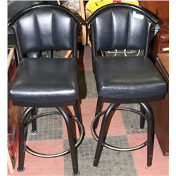PAIR OF BLACK BAR HEIGHT STOOLS