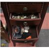 Image 3 : WOOD JEWELLERY BOX WITH CONTENTS