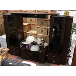 4PC ENTERTAINMENT SHELVING UNIT, 102" W X 72" H.